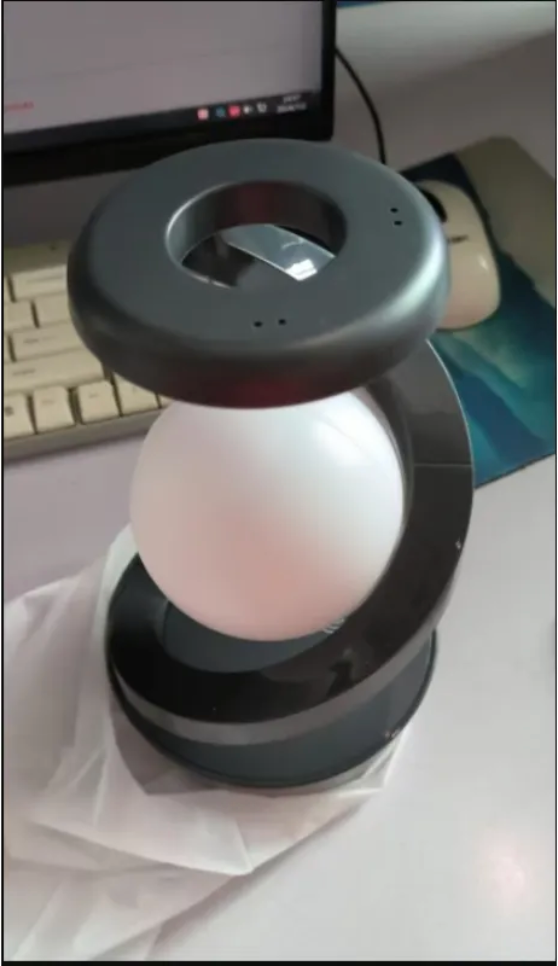 Lámpara de Escritorio Giratoria de Luna